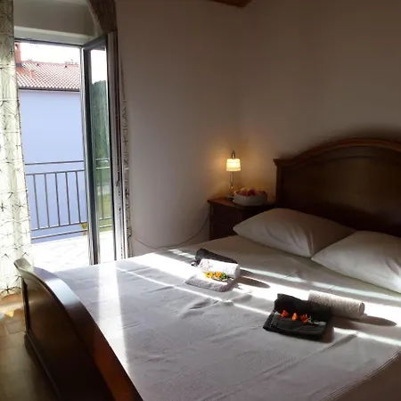 Ferienhaus Magdalena * فاجانا